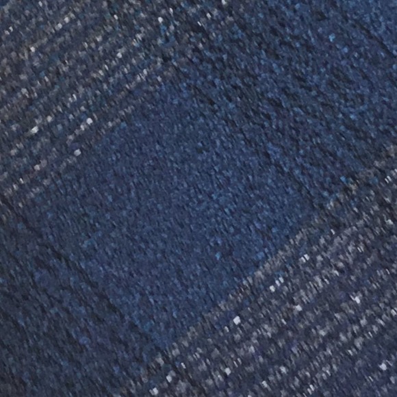 KENNETH COLE SILK TIE - Picture 2 of 6